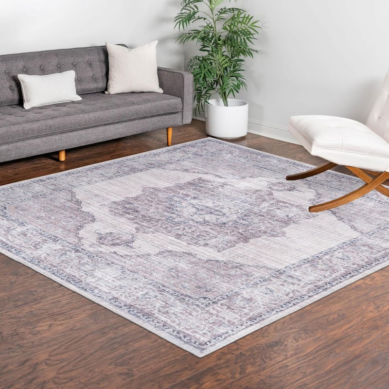 Traditional Shara Collection Area Rug