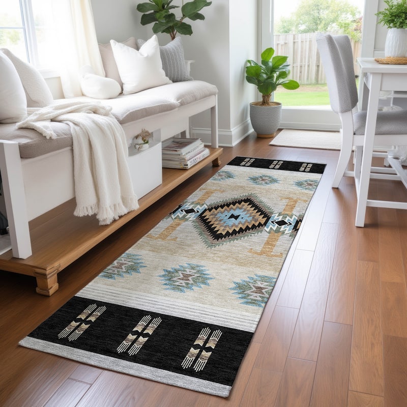 Machine Washable Indoor/ Outdoor Global Chennai Chantille Rug
