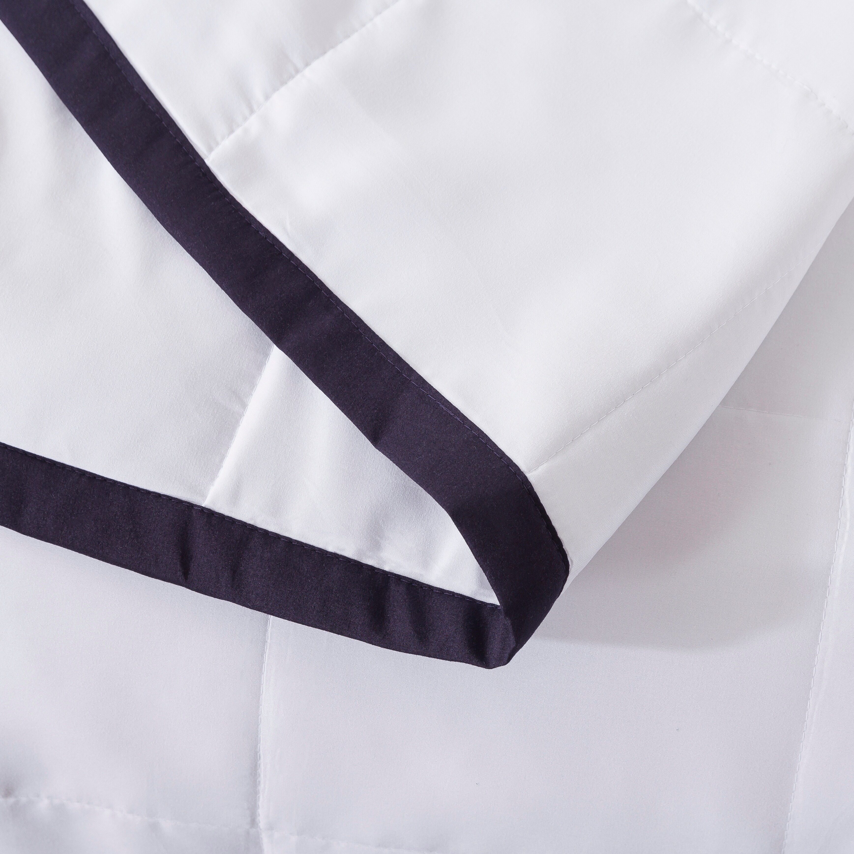 Soft Hypoallergenic Down Alternative Blanket with Frame  -image