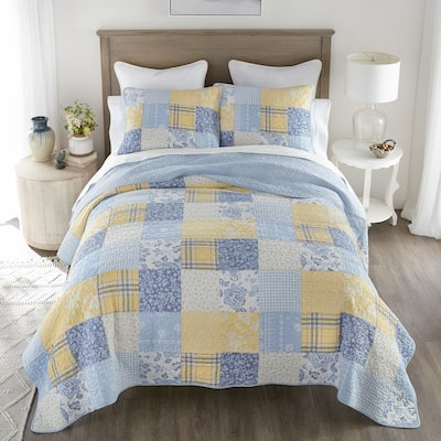 Donna Sharp Spring Flowers Cotton Quilt Collection