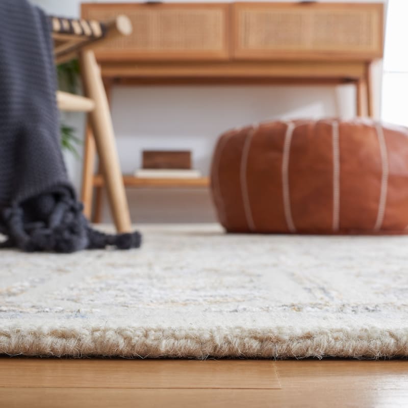 SAFAVIEH, Handmade Artistry Poulia Geometric Wool Rug