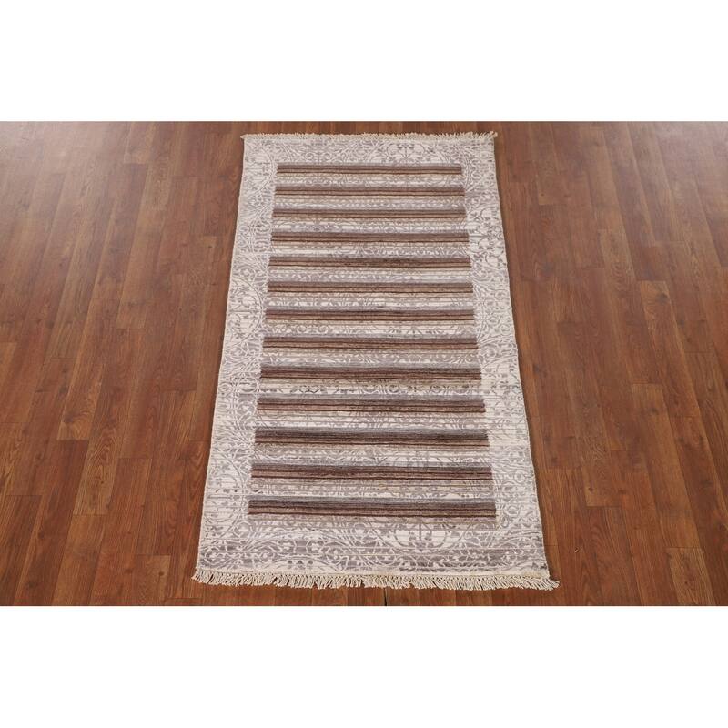 Abstract / Modern Accent Rug Hand-Knotted Wool Carpet - 2'8"x 4'10"