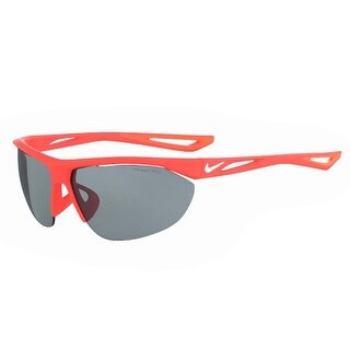 nike tailwind swift