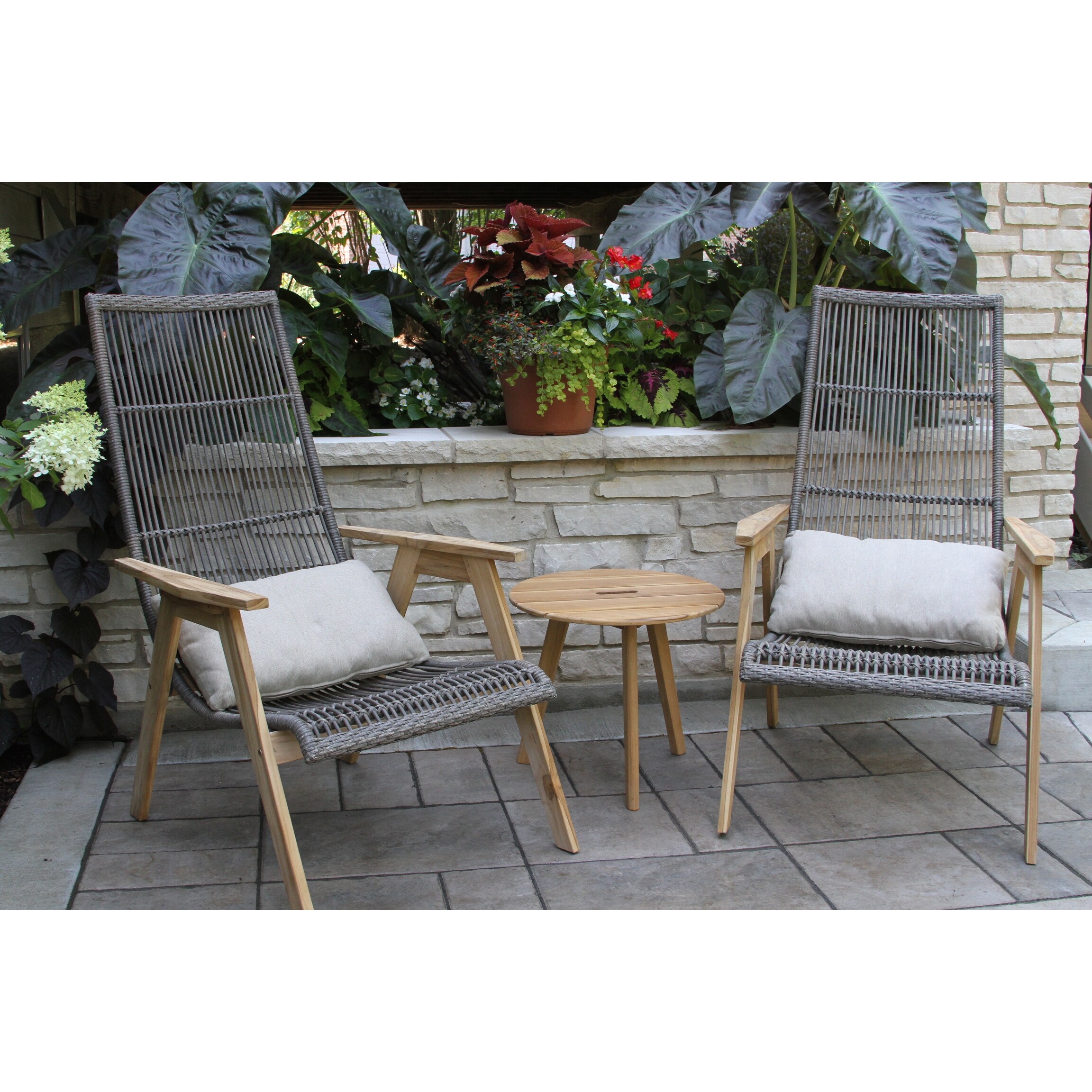 Largent teak patio chair with sale cushions
