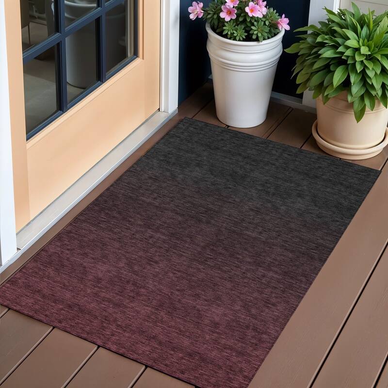 HomeRoots Abstract Transitional Rectangle Outdoor Rug - 3' x 5'