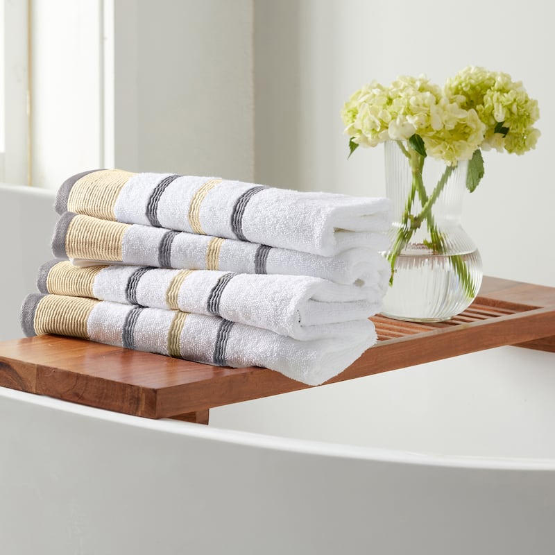 Linery & Co. Luxury Cotton Decorative Towel Set.