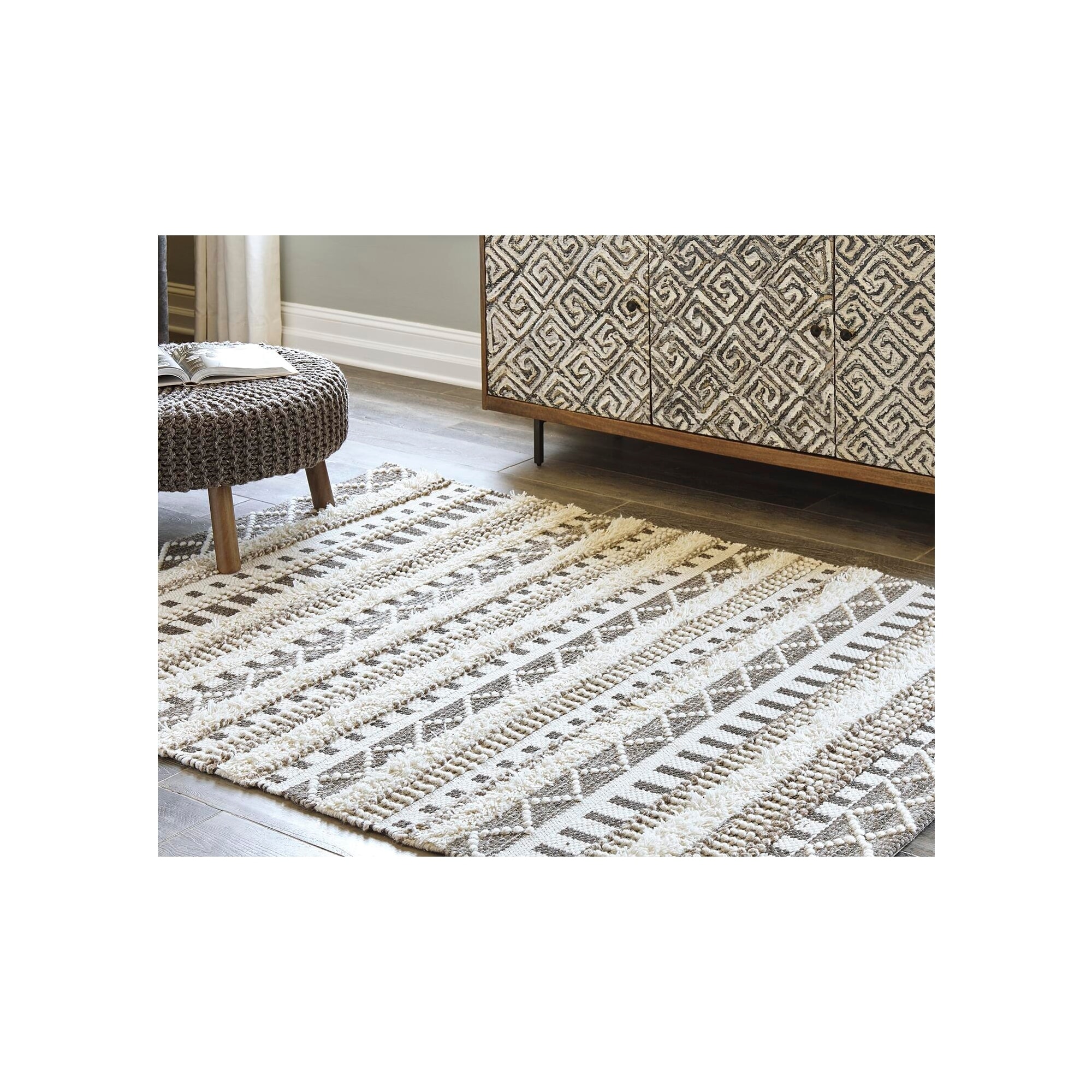 Karalee Ivory/Brown Rug