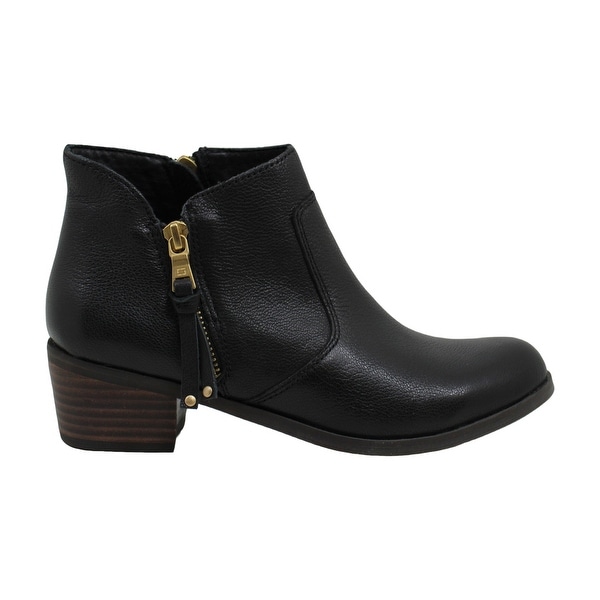 baretraps uriel ankle booties