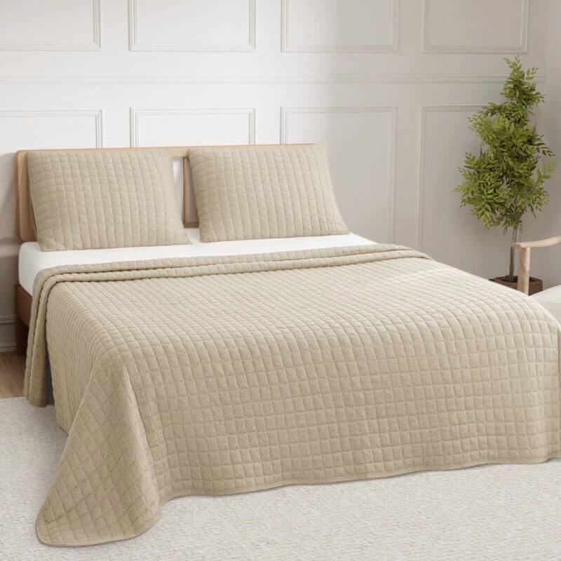3-Piece Soft Jersey Knit Quilt Set
