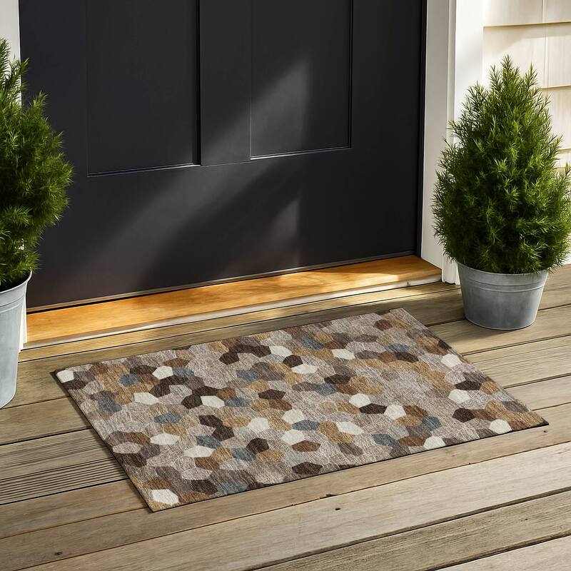 Machine Washable Indoor/ Outdoor Modern Loyd Chantille Rug - Brown - 1'8" x 2'6"