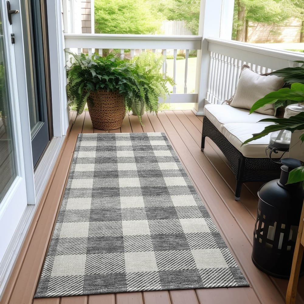 Machine Washable Indoor/ Outdoor Chantille Plaid Rug