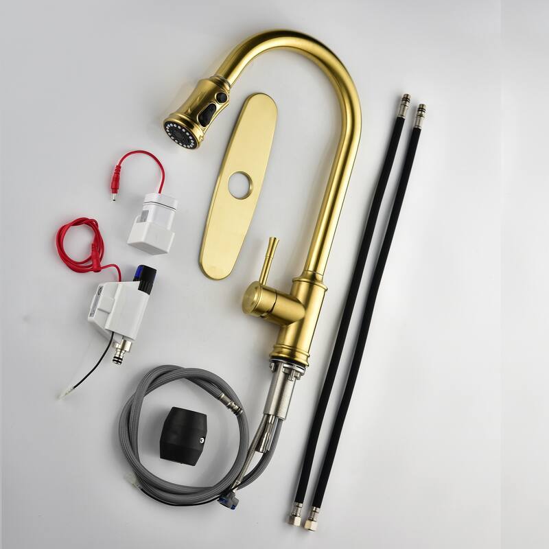 Touch Kitchen Faucet with Pull Down Sprayer in Gold - 8.66*8.07*16.53