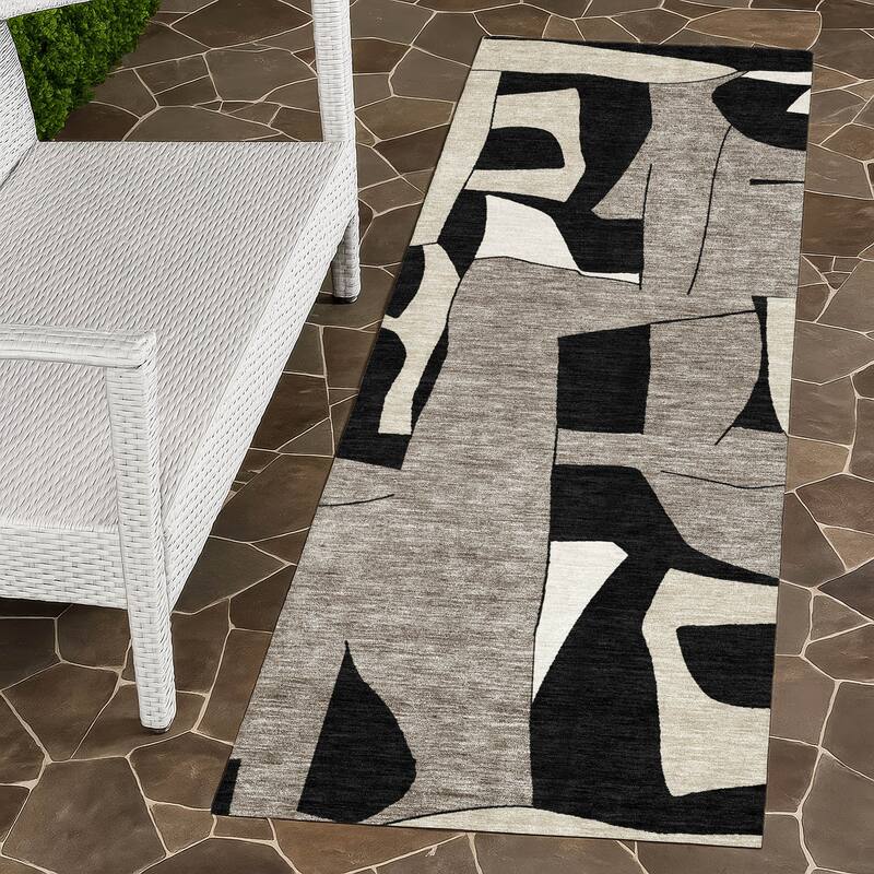 Machine Washable Indoor/ Outdoor Modern Crestone Chantille Rug - Black - 2'3" x 7'6"