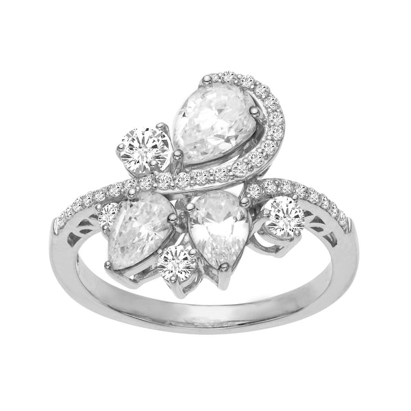 Ring with Cubic Zirconia in Sterling Silver