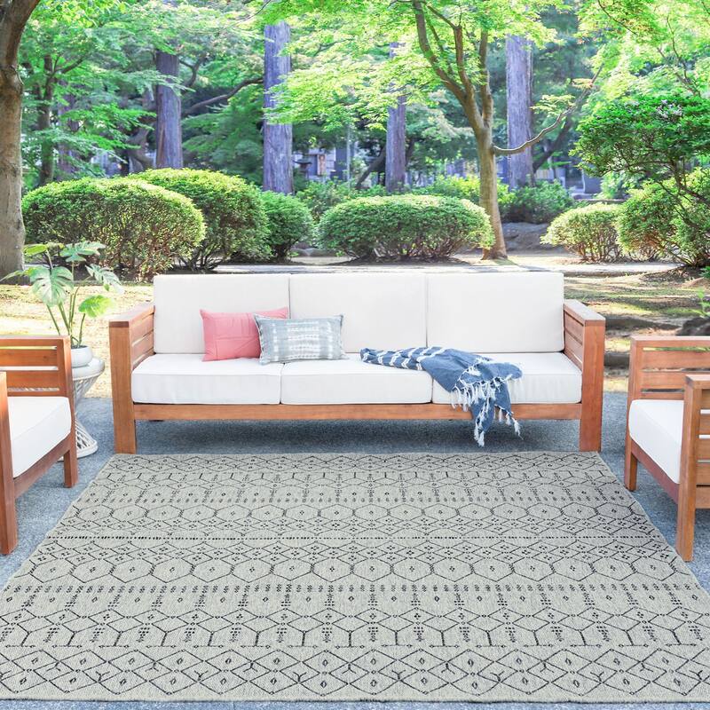 Seros Scandinavian Geometric Indoor/Outdoor Area Rug