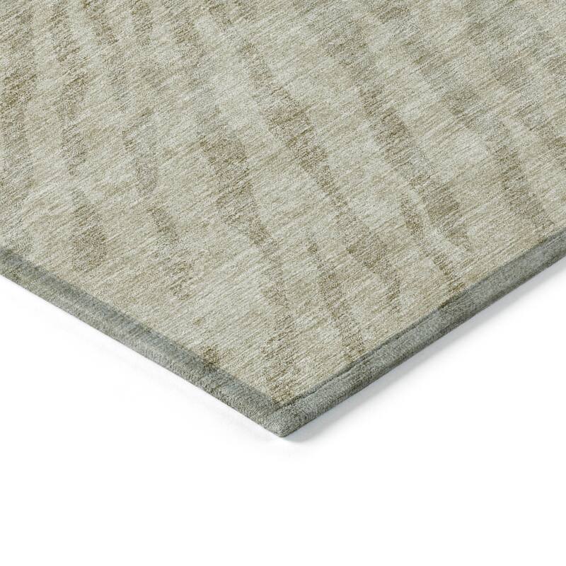 Machine Washable Indoor/ Outdoor Chantille Contemporary Burst Rug