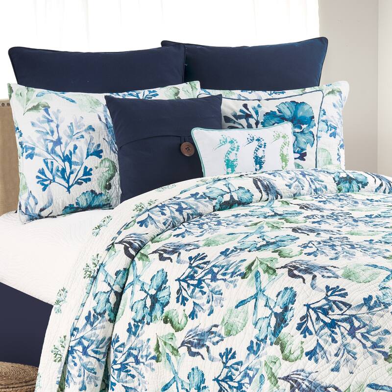 3 Seahorses Decororative Accent Throw Pillow