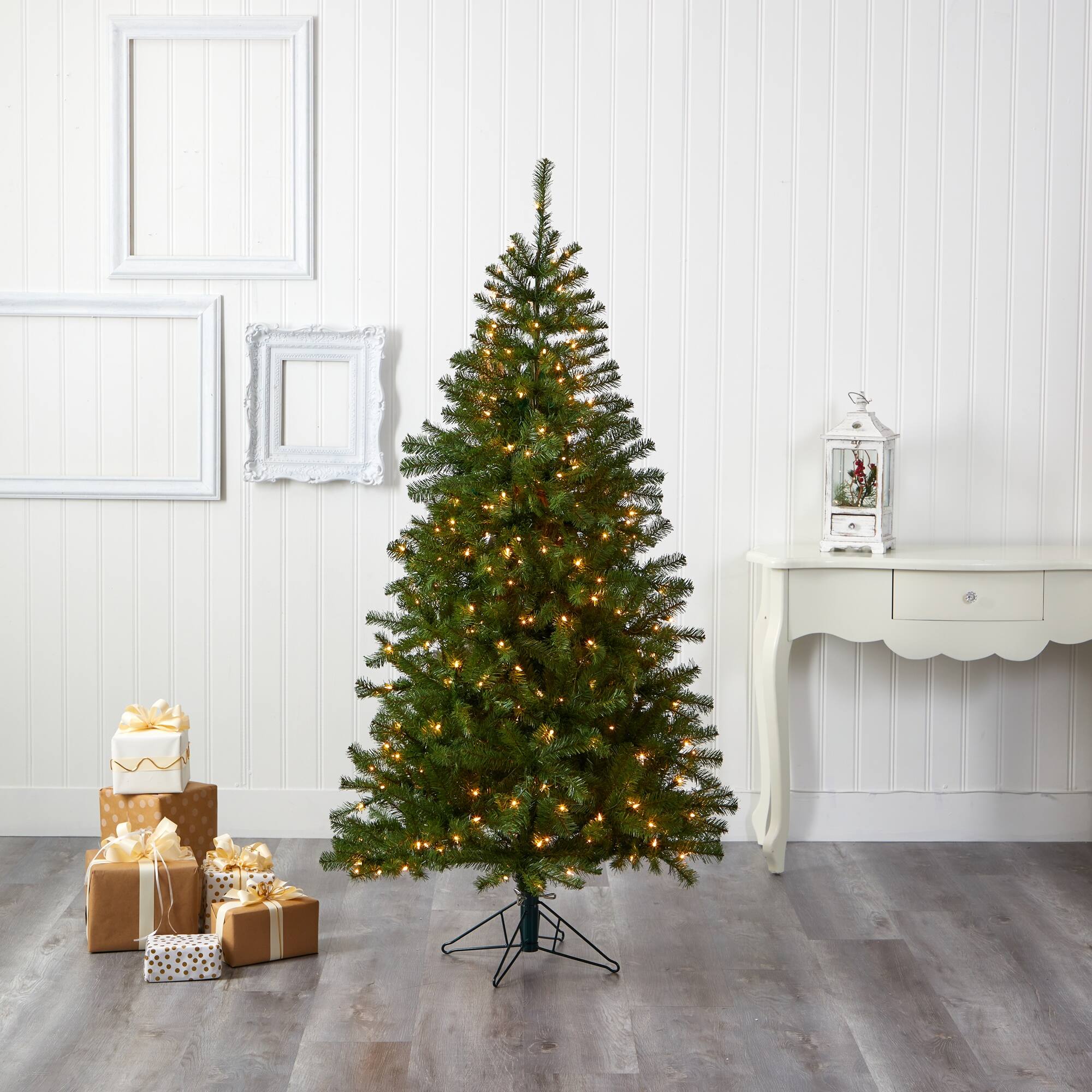 6' Springfield Christmas Tree with 300 Lights and 596 Branches Green