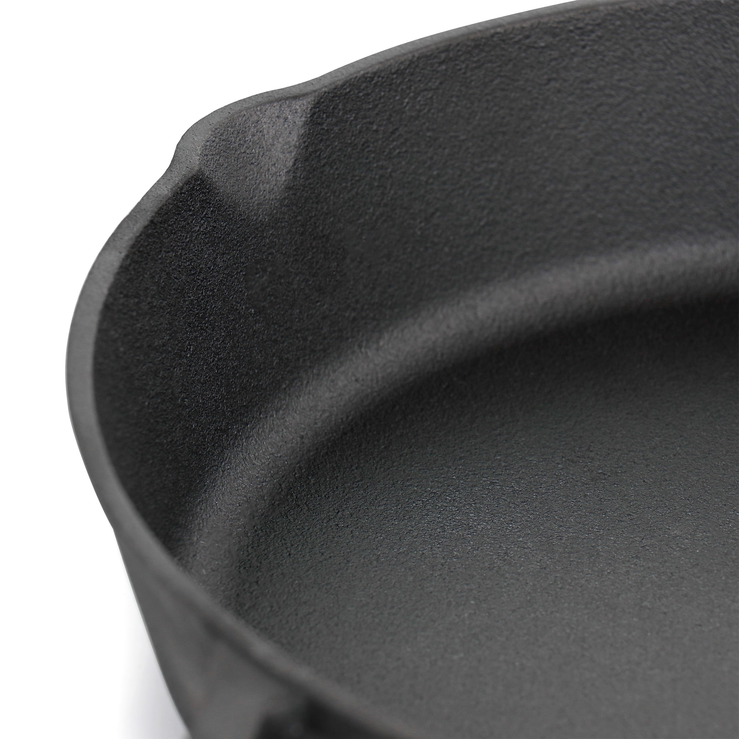 https://ak1.ostkcdn.com/images/products/is/images/direct/1ba9d87ee9e828fa99f49242e88d0e82ff17f7cc/Oster-Castaway-12-Inch-Cast-Iron-Round-Frying-Pan-with-Dual-Spouts.jpg