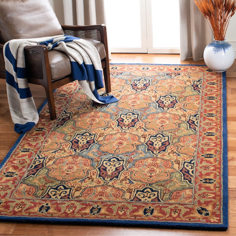 SAFAVIEH Handmade Heritage Sabien Traditional Wool Rug - 4' x 6' - Blue/Red