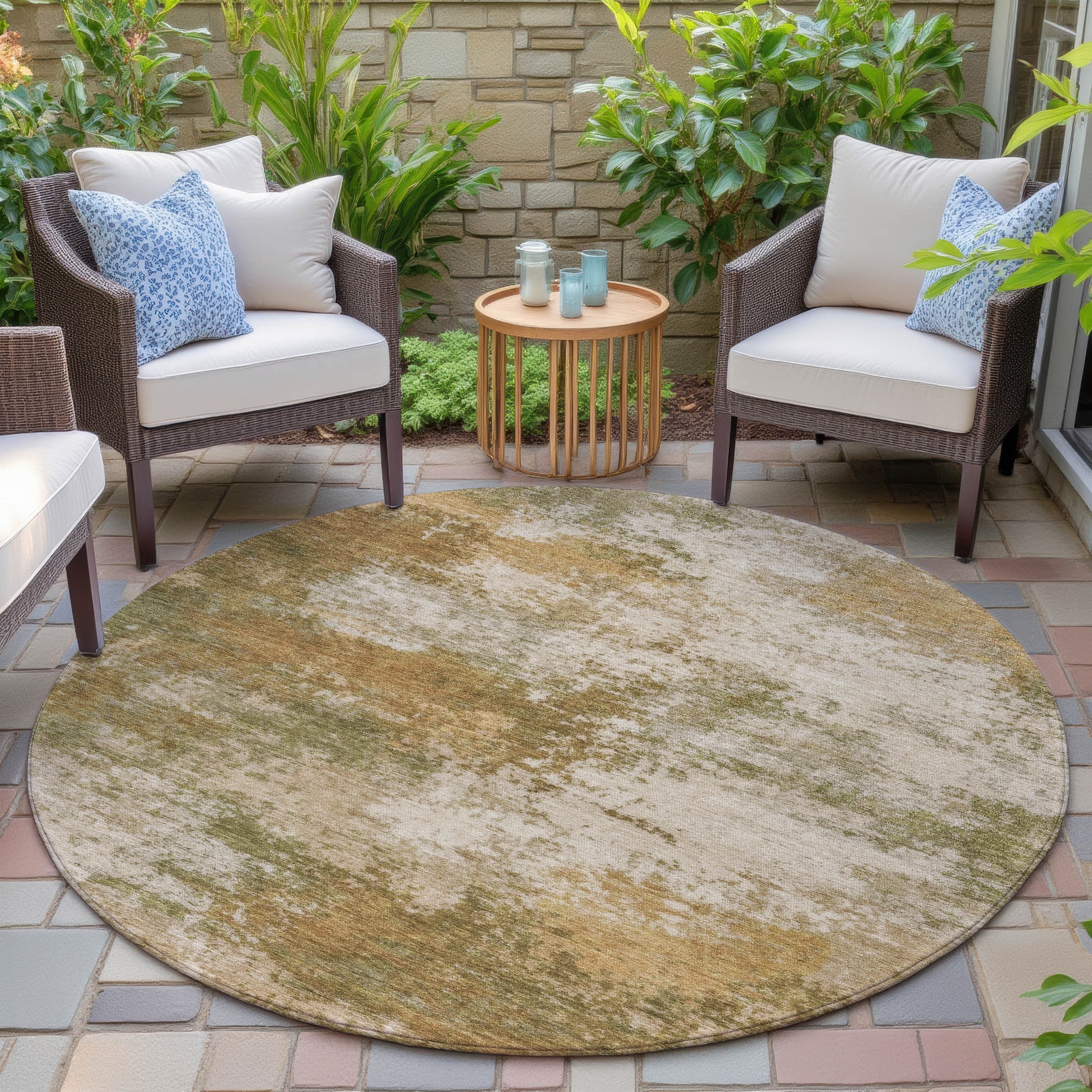 Machine Washable Indoor/Outdoor Modern Elements Chantille Rug