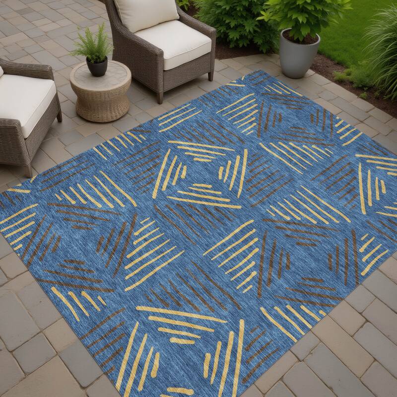 Machine Washable Indoor/ Outdoor Geo Dia Chantille Rug