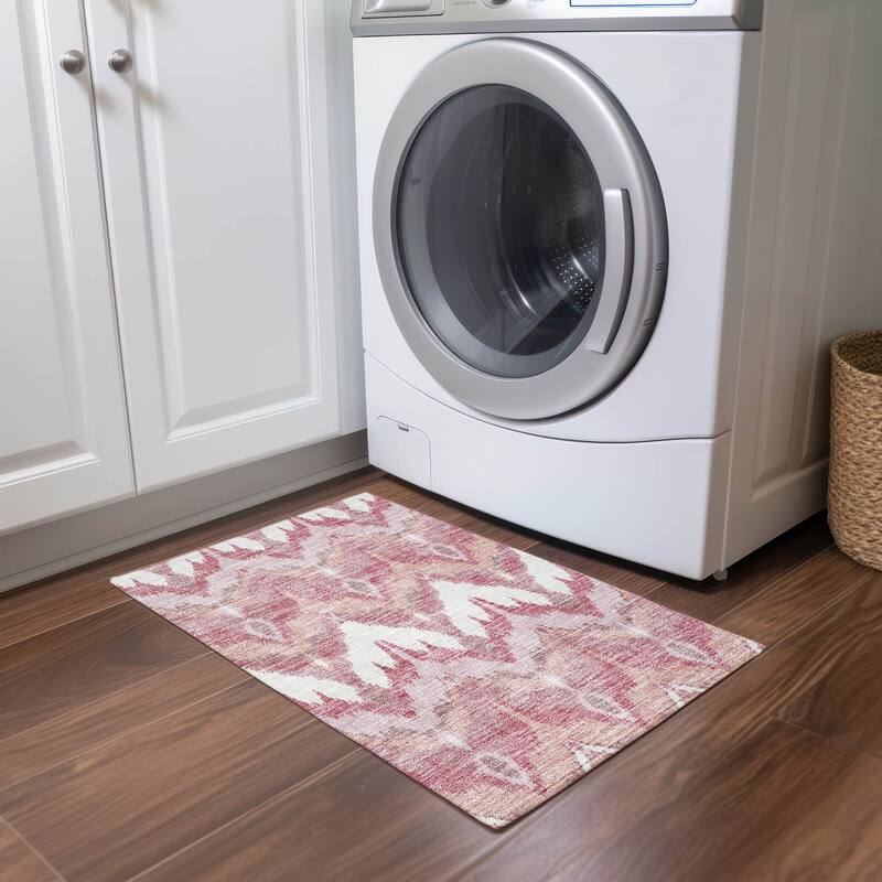 Machine Washable Indoor/ Outdoor Chantille Boho Ikat Rug