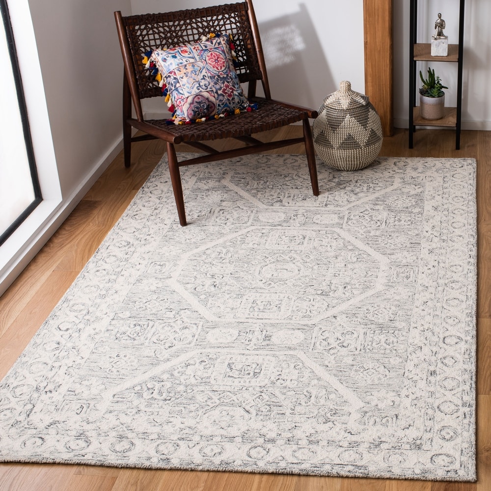 SAFAVIEH Handmade Micro-Loop Sunitha Transitional Wool Rug