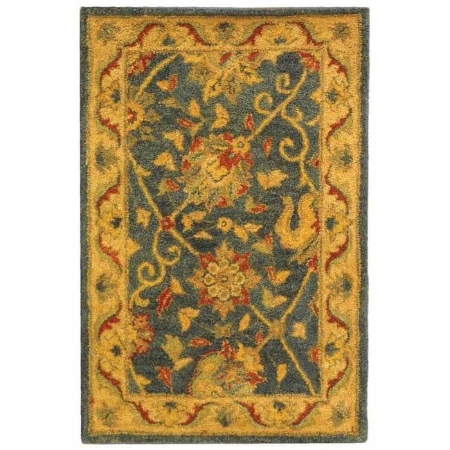 SAFAVIEH Handmade Antiquity Mazie Traditional Oriental Wool Rug - 2' x 3' - Blue