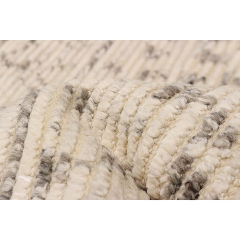 Tangier Cream Rug 5'2" x 8'4" - 5'2 x 8'4