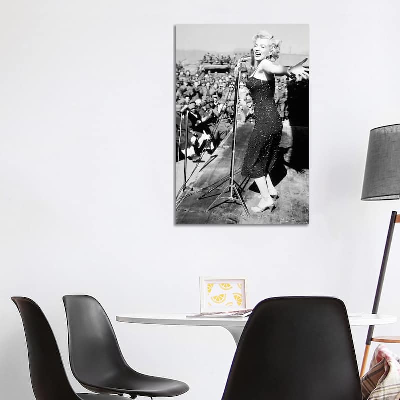 iCanvas "Marilyn Monroe Black And White Crowd Stopper 3" by Radio Days Canvas Print - 40x26x1.5
