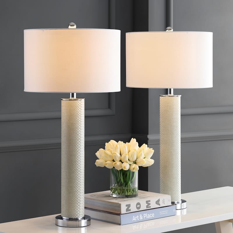 SAFAVIEH Lighting Tomika 32-inch Faux Alligator Grey Table Lamp (Set of 2) - 15"x15"x31.5" - 15Wx15Dx32H