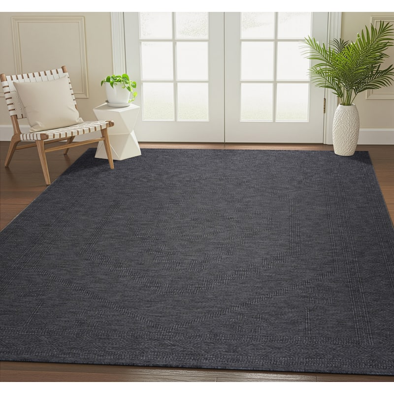 Alameda Solid Color Medallion Machine Washable Indoor Area Rug
