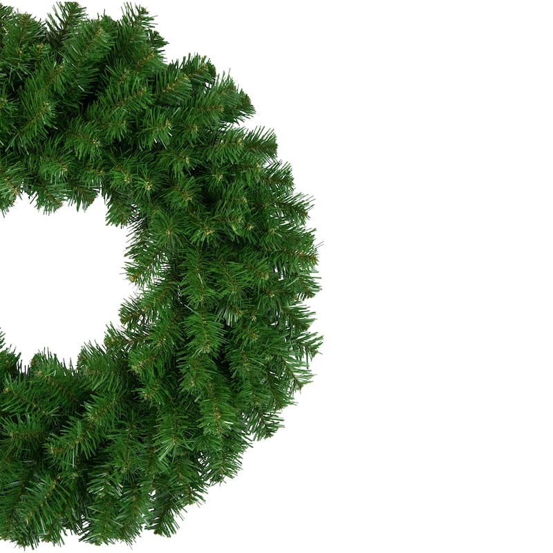 Deluxe Dorchester Full Pine Artificial Christmas Wreath 24 Inch Unlit