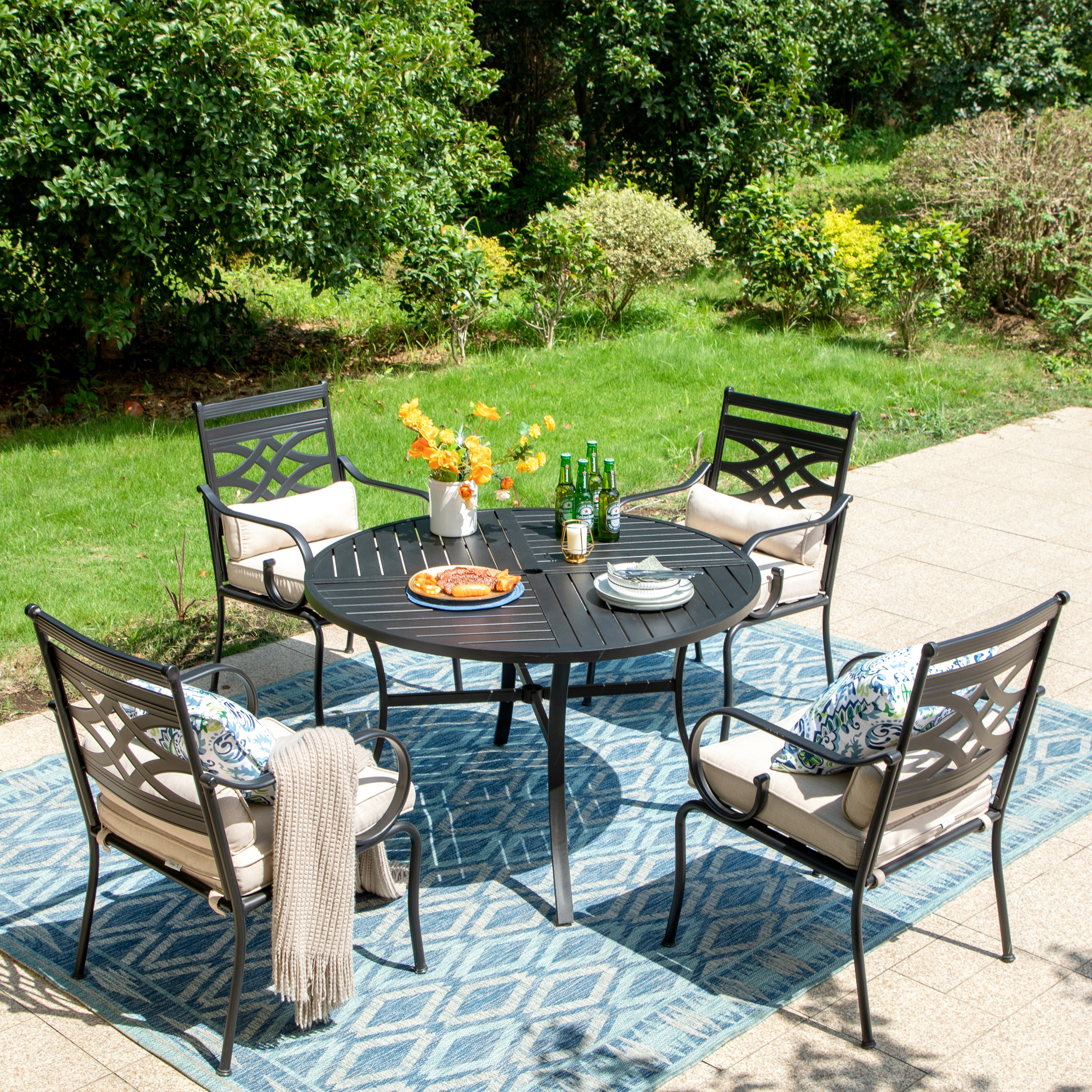 Black metal outdoor dining set 2025