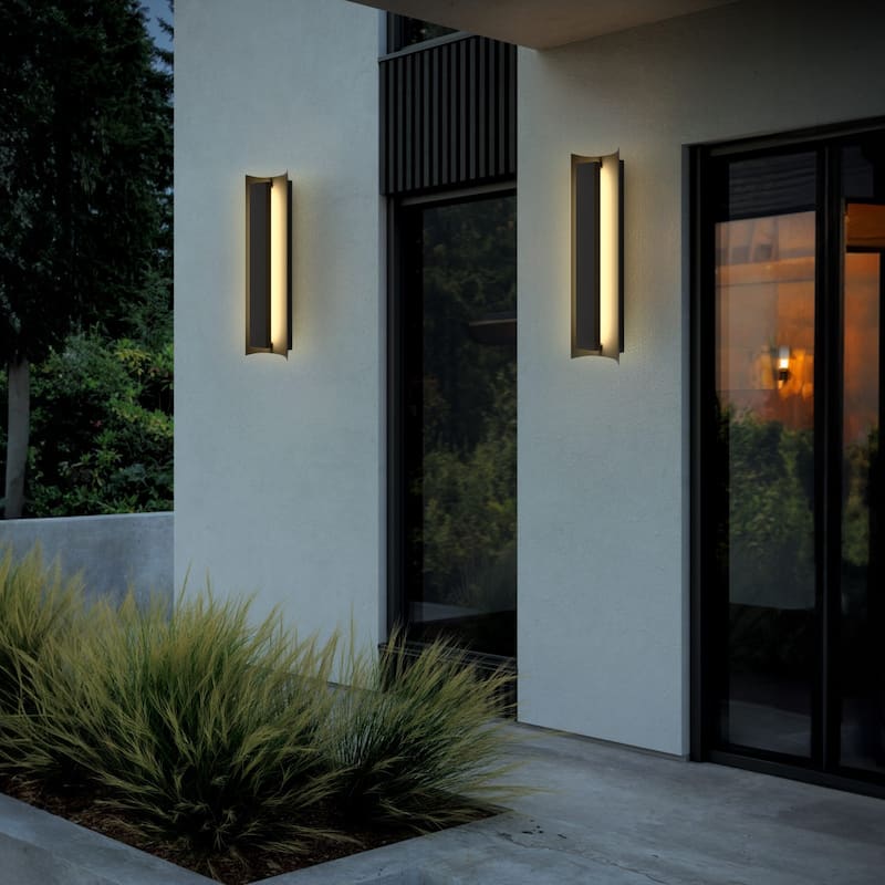 Black Modern/Contemporary LED Outdoor Wall Lantern Sconce