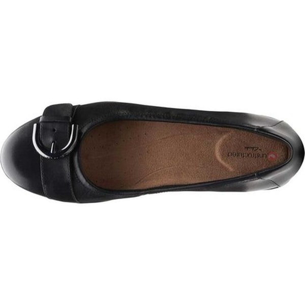 clarks neenah lark
