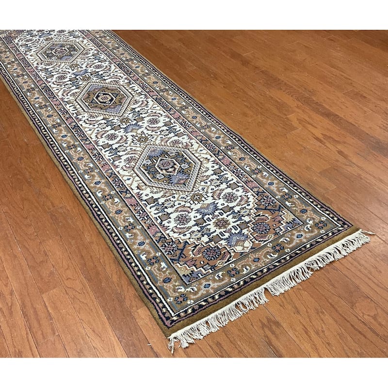 HERAT ORIENTAL Handmade Bidjar Wool Rug - 2'9x10' - 2'9 x 10'
