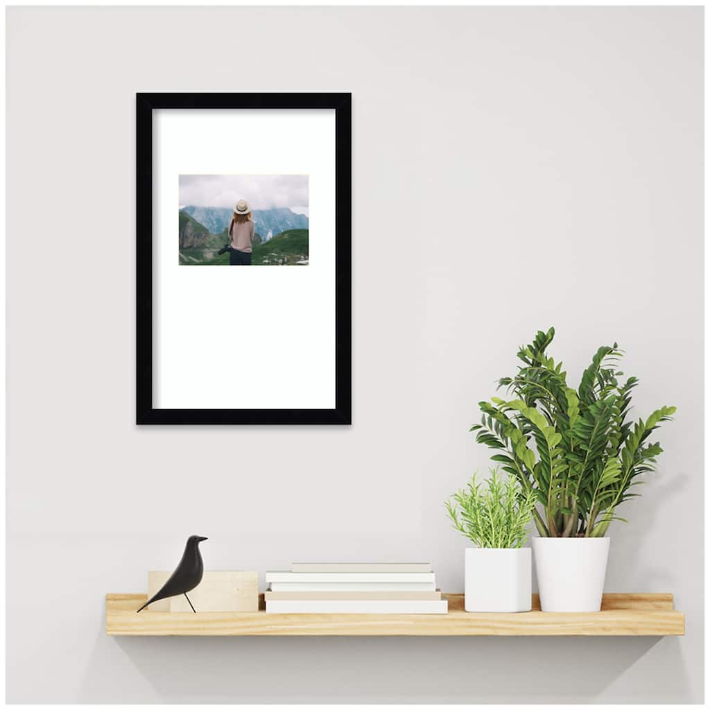 Kate and Laurel Svelte Noir Black Photo Frame