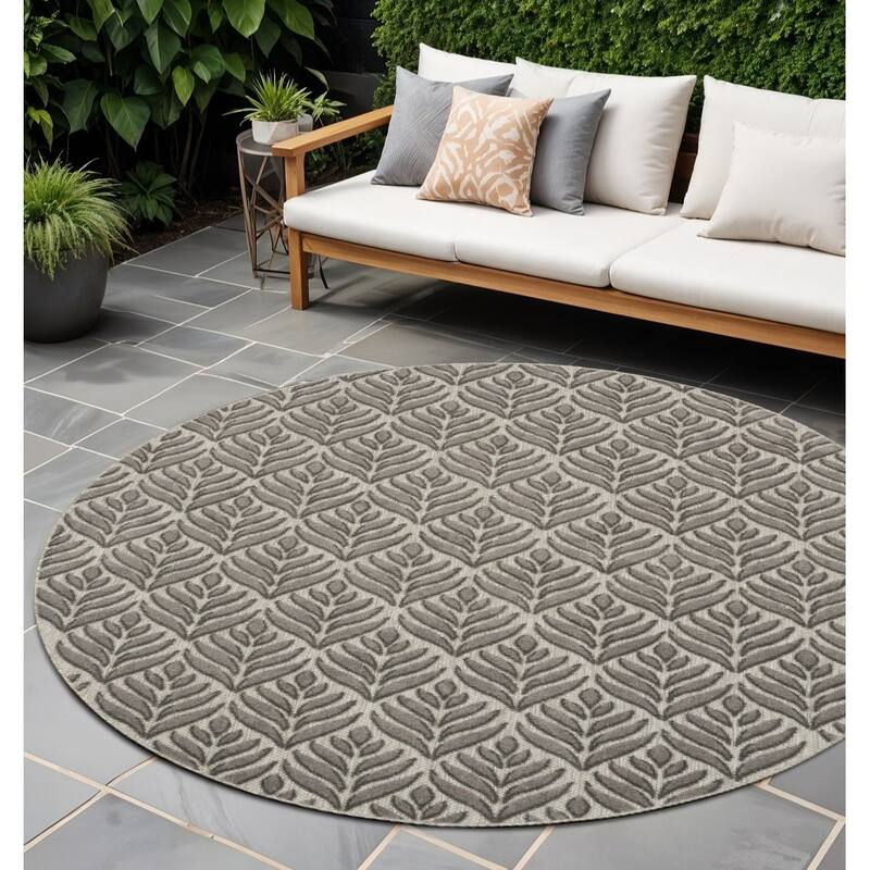 Allusi Garden-Inspired Sun-Resistant Colors Trendy Modern Round Outdoor Rug - 8' Round - 8' Round - Charcoal