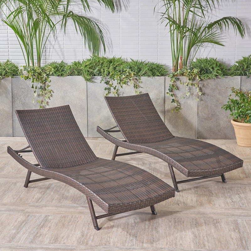 Rustic Outdoor Aluminum Frame Wicker Recliner
