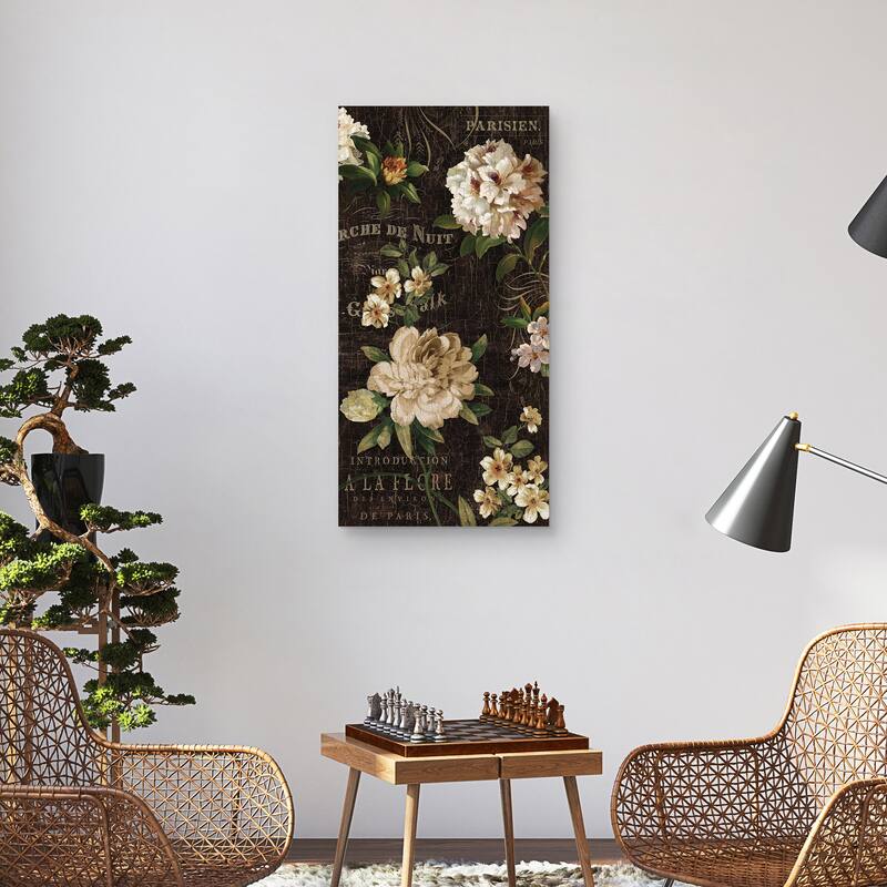 Fleurs Antique I Canvas Art Print