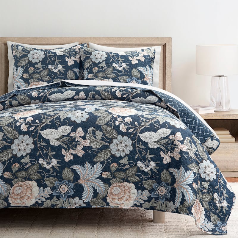 The Curated Nomad Chorro 3-piece Quilt Set - Navy/Multi - Full - Queen