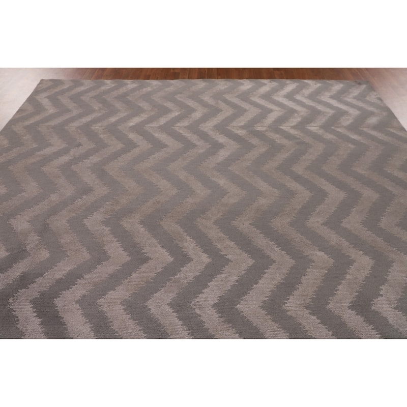 Chevron Style Nepalese Area Rug Handmade Wool Carpet - 8'11" x 11'7"