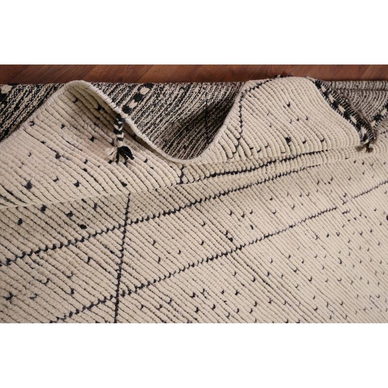 Striped Moroccan Area Rug Handmade Wool Carpet - 5'8" x 9'8"