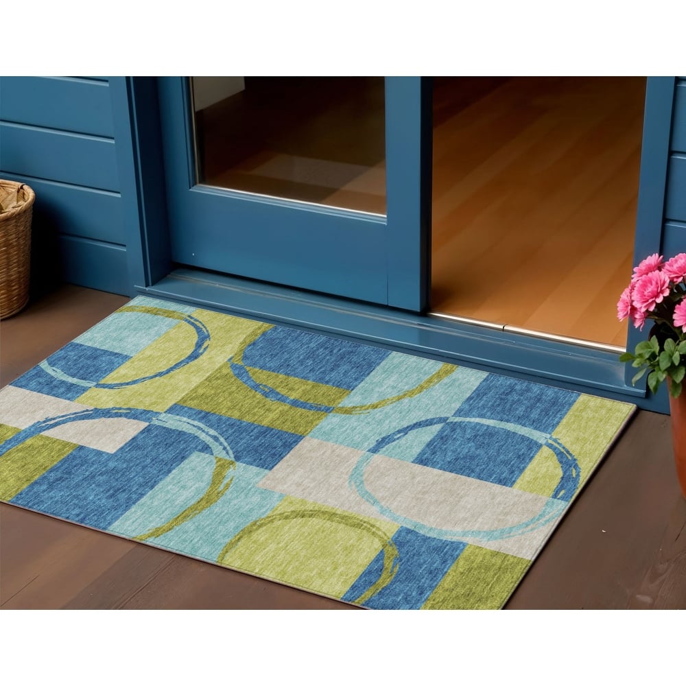 HomeRoots Geometric Modern Rectangle Outdoor Rug