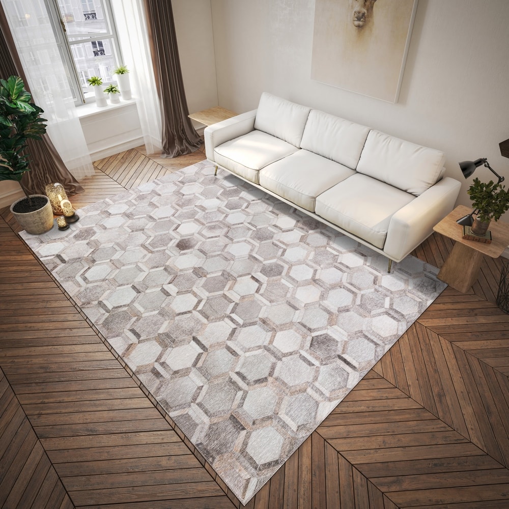 Indoor/ Outdoor Laredo Hexegon Faux Hide Patchwork Washable Area Rug