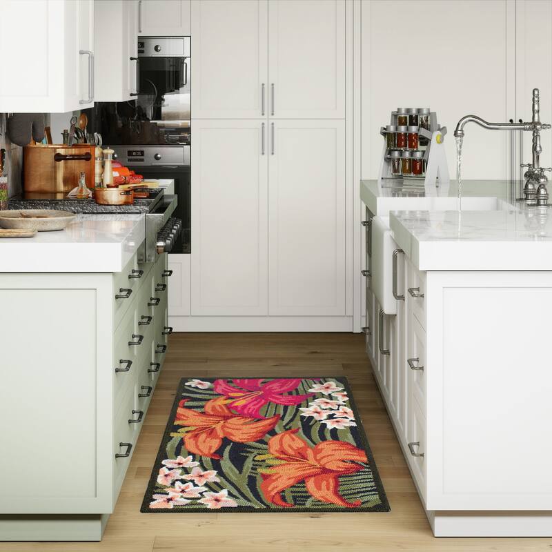 Liora Manne Frontporch Tropica Indoor/Outdoor Mat - 2' x 3' - Multi