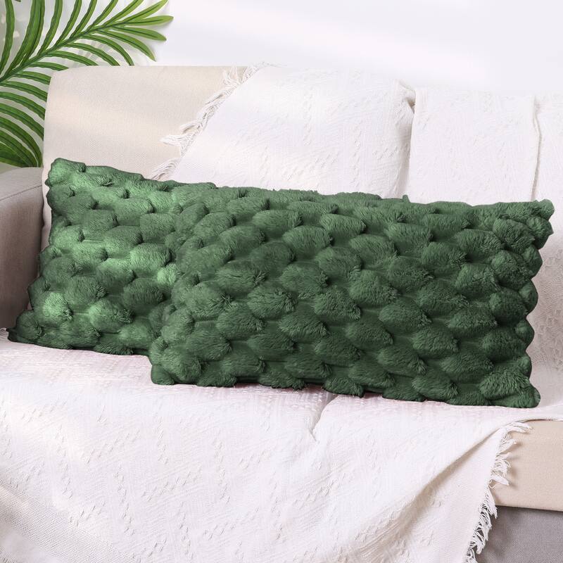 2 Pack Soft Throw Pillow Covers Decorative Fuzzy Plush Cushion Covers - Green - 12 x 20 Inch