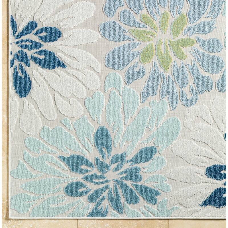 Livabliss Lakeside Coastal Indoor/Outdoor Area Rug